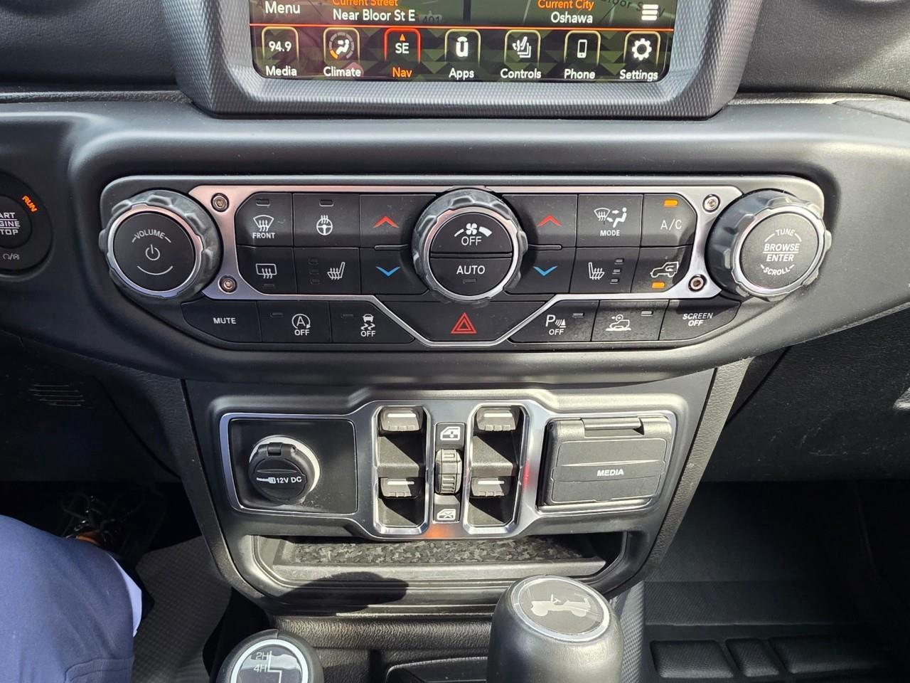 2023 Jeep Wrangler SAHARA 4DR 4X4 Photo