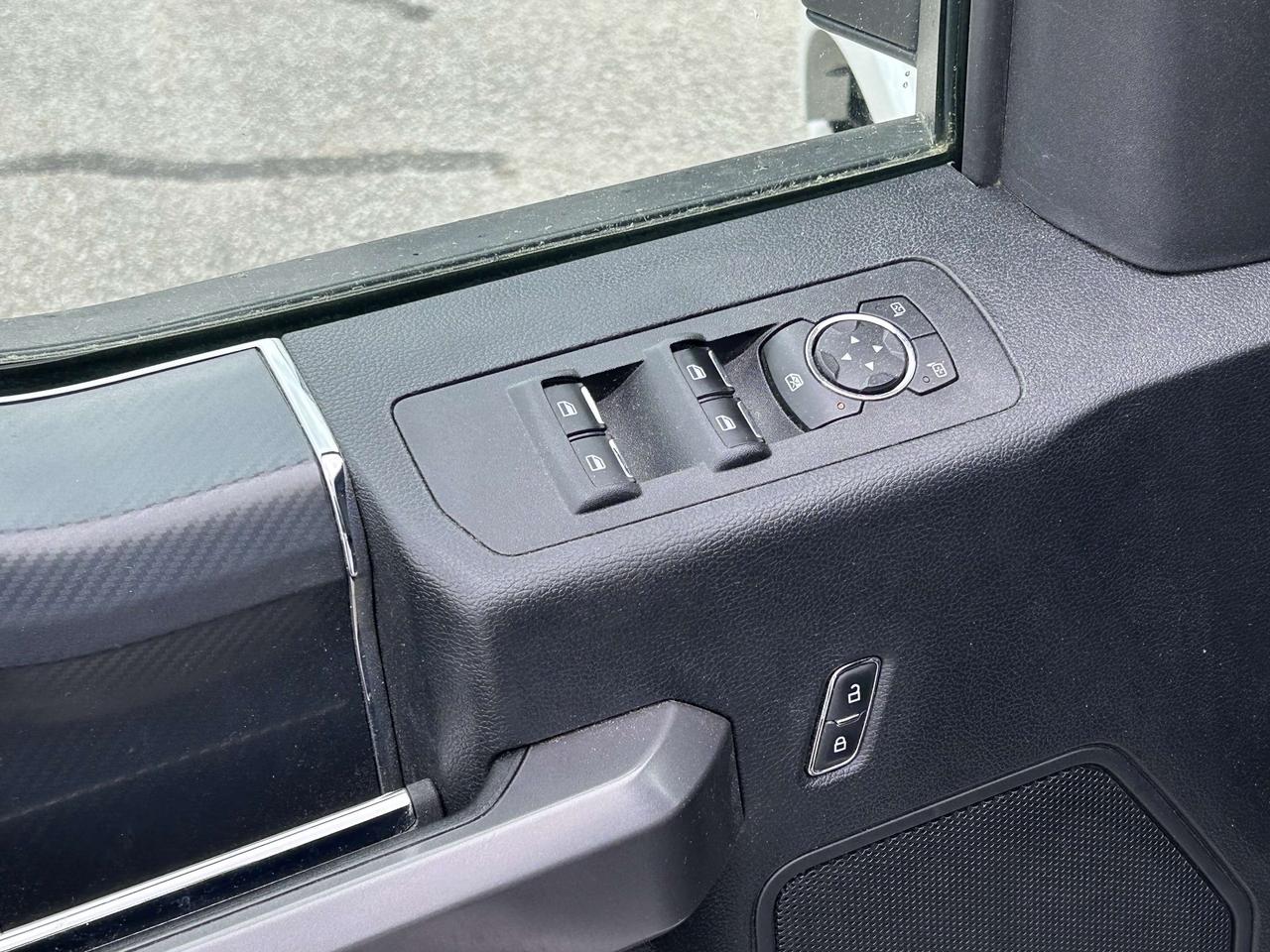 2019 Ford F-150 XLT 4WD SuperCrew 5.5' Box Sport Package Photo