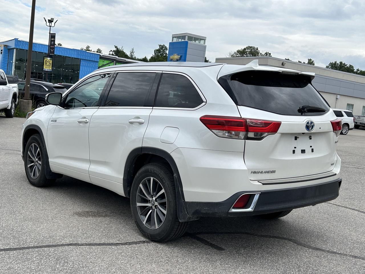 2017 Toyota Highlander Hybrid XLE Hybrid AWD Photo