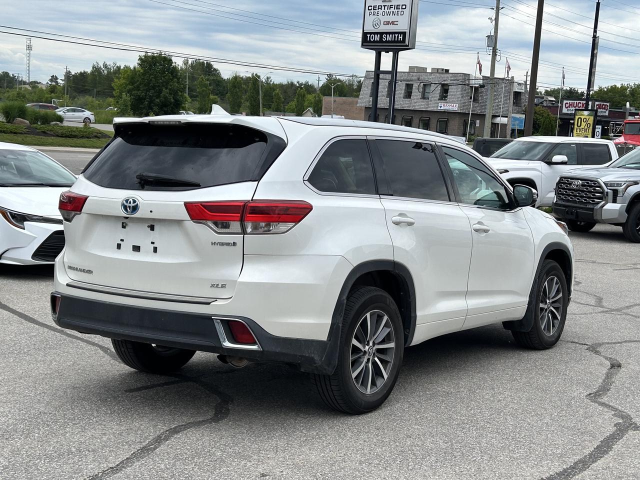 2017 Toyota Highlander Hybrid XLE Hybrid AWD Photo