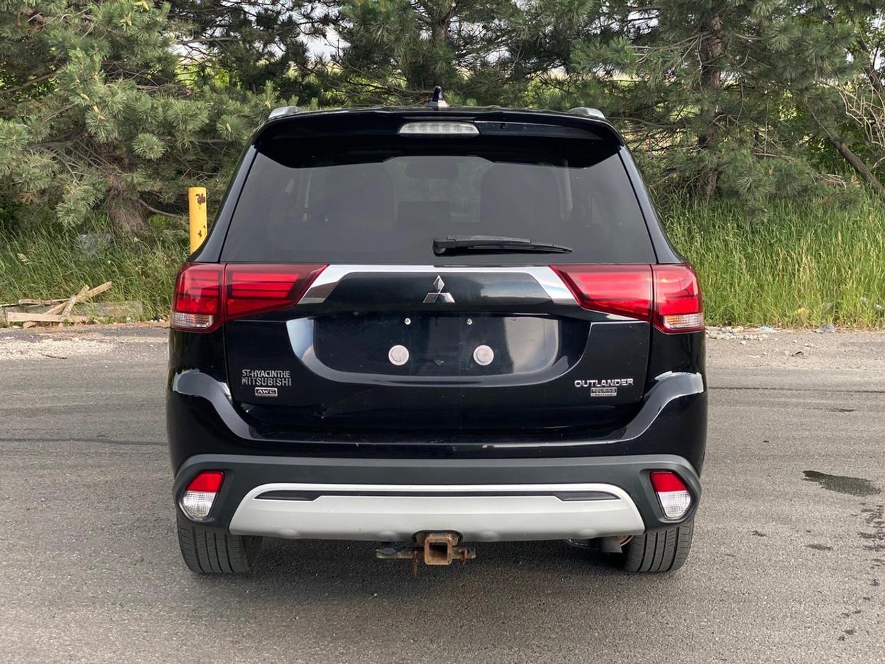 2019 Mitsubishi Outlander SE Touring AWC | NO ACCIDENT | Leather | Sun Roof Photo