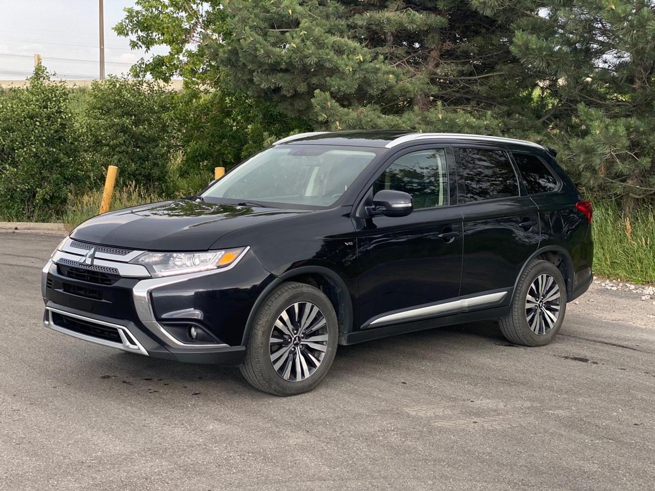 2019 Mitsubishi Outlander SE Touring AWC | NO ACCIDENT | Leather | Sun Roof Photo0