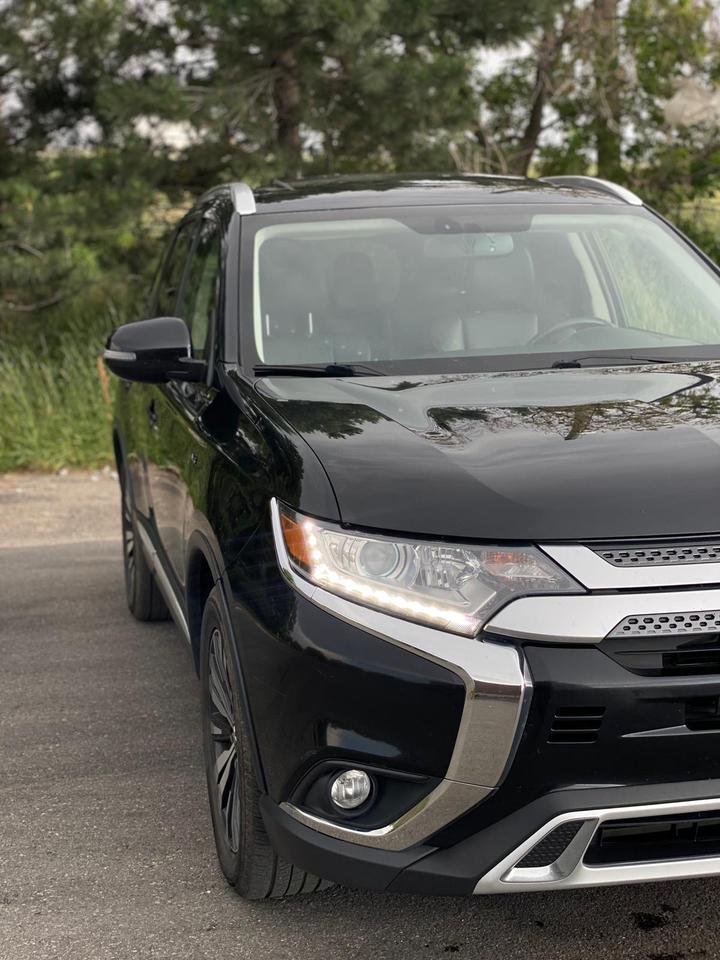 2019 Mitsubishi Outlander SE Touring AWC | NO ACCIDENT | Leather | Sun Roof Photo