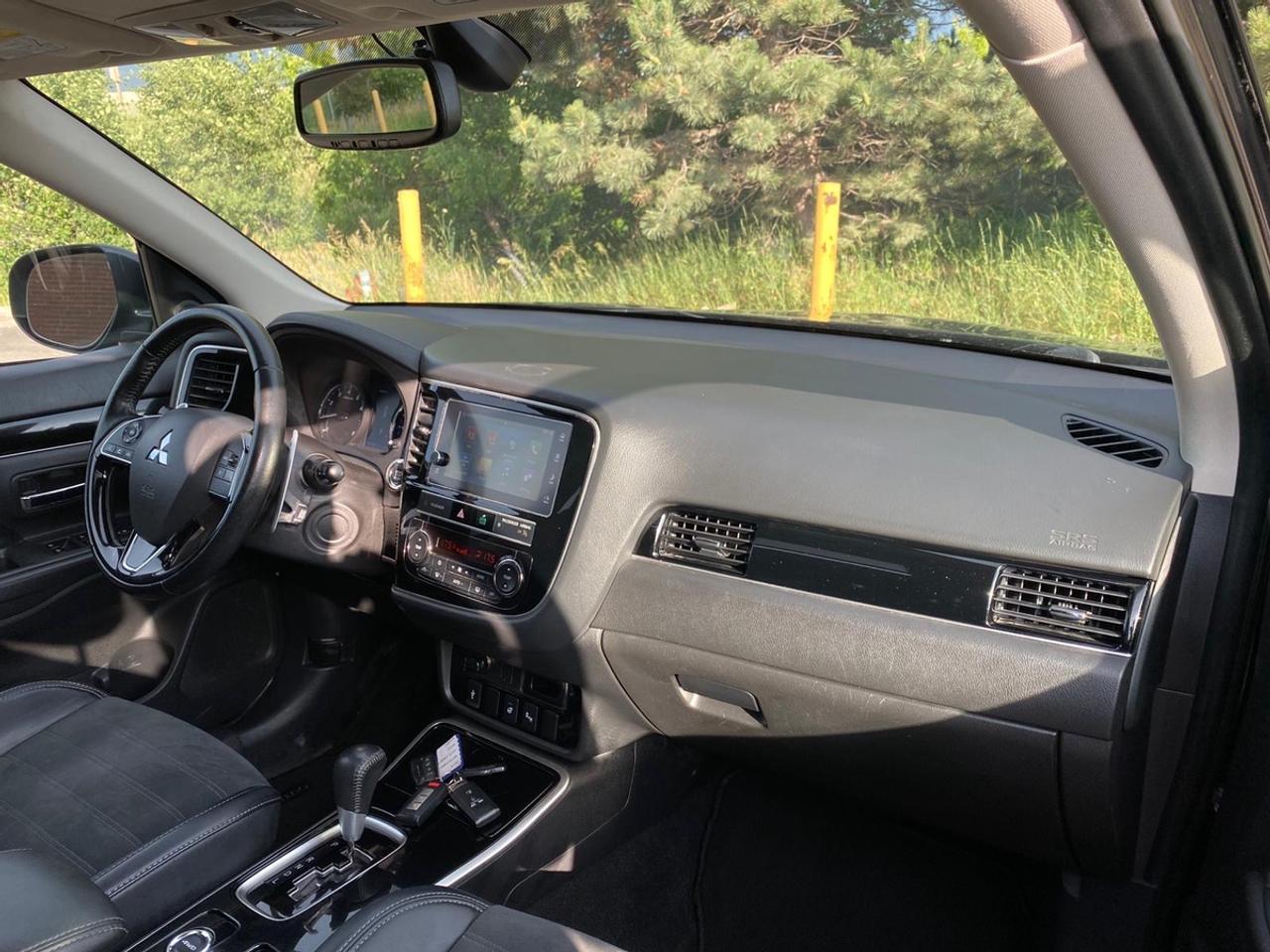 2019 Mitsubishi Outlander SE Touring AWC | NO ACCIDENT | Leather | Sun Roof Photo