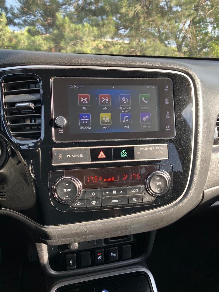 2019 Mitsubishi Outlander SE Touring AWC | NO ACCIDENT | Leather | Sun Roof Photo