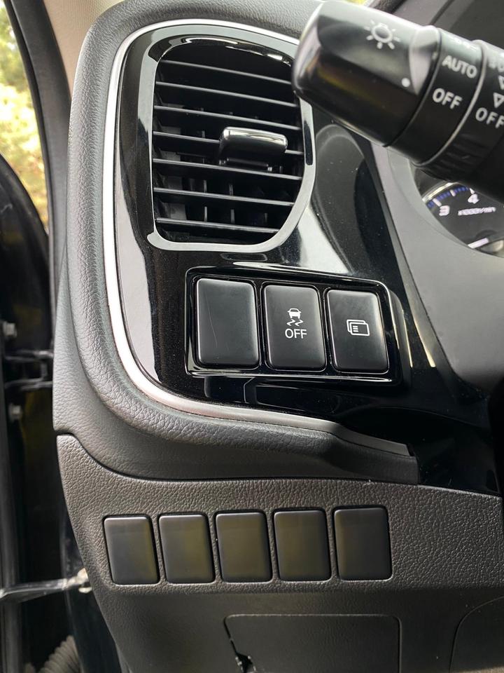 2019 Mitsubishi Outlander SE Touring AWC | NO ACCIDENT | Leather | Sun Roof Photo