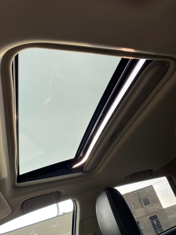 2019 Mitsubishi Outlander SE Touring AWC | NO ACCIDENT | Leather | Sun Roof Photo