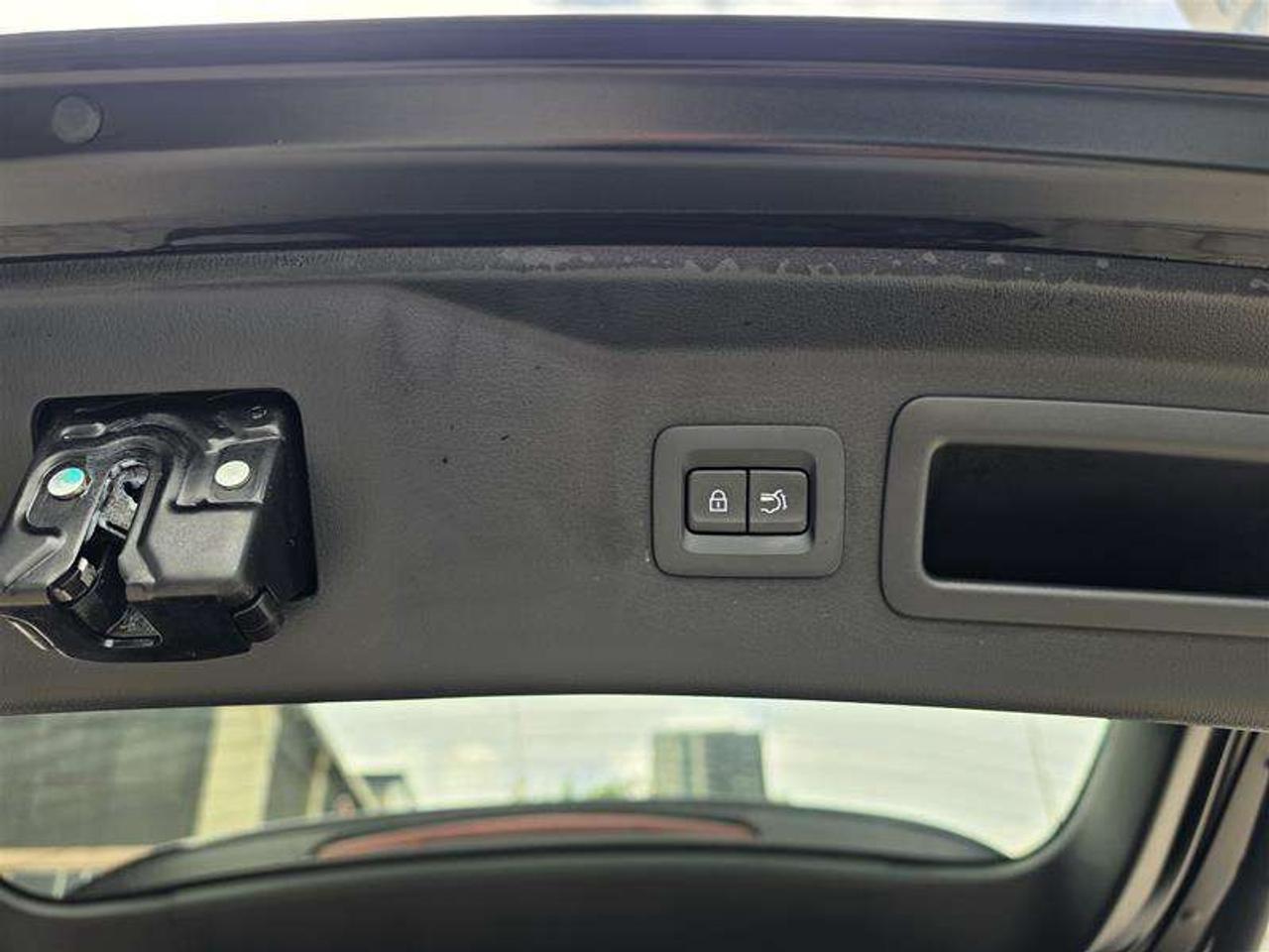 2025 Mazda CX-70 MHEV GT-P AWD Leather Panoramic Sunroof Photo