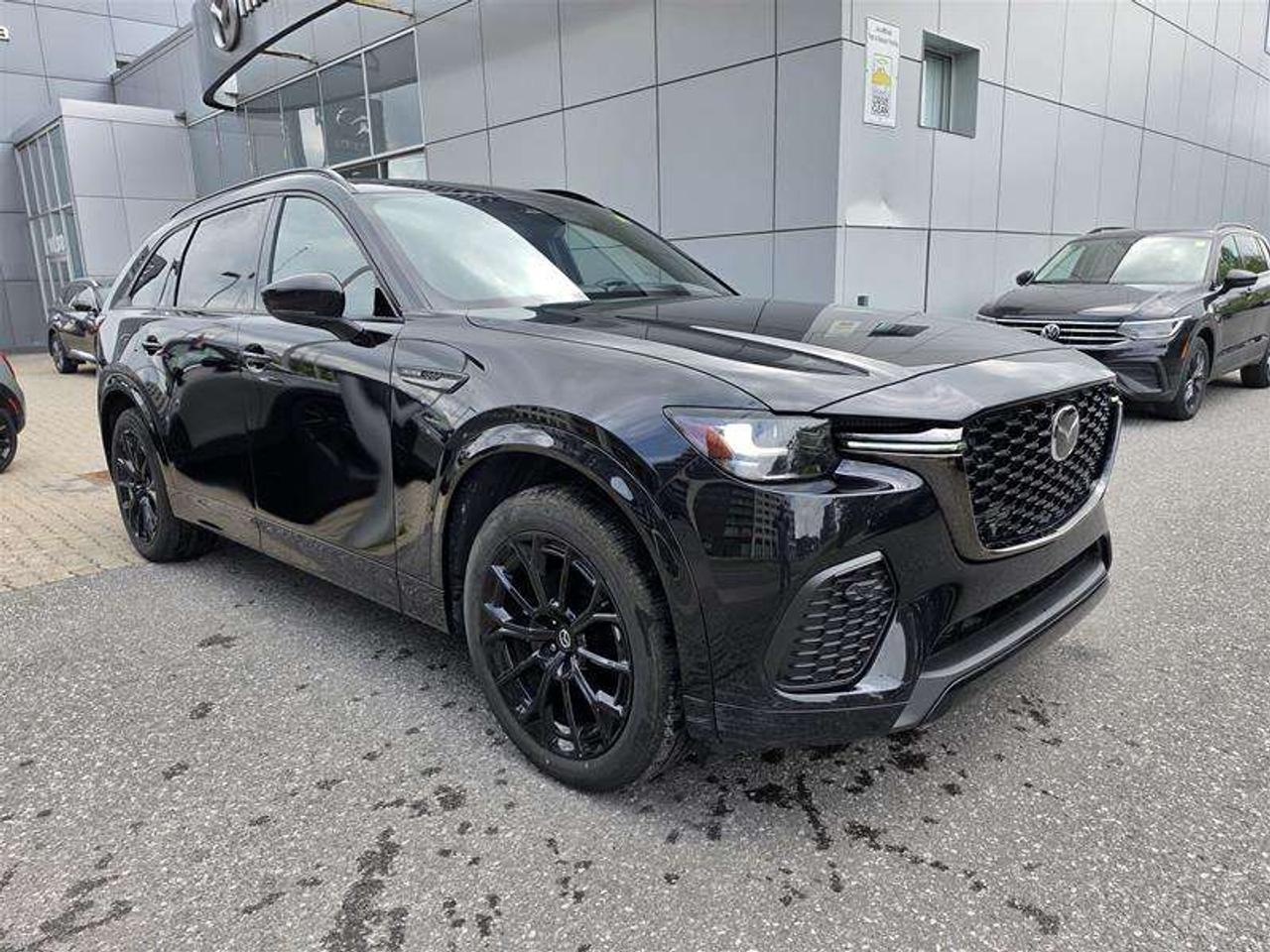 2025 Mazda CX-70 MHEV GT-P AWD Leather Panoramic Sunroof Photo