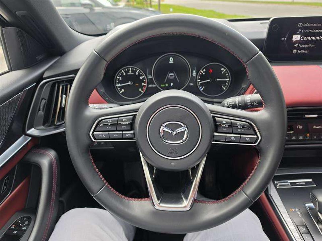 2025 Mazda CX-70 MHEV GT-P AWD Leather Panoramic Sunroof Photo