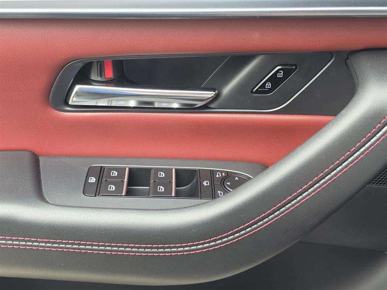 2025 Mazda CX-70 MHEV GT-P AWD Leather Panoramic Sunroof Photo