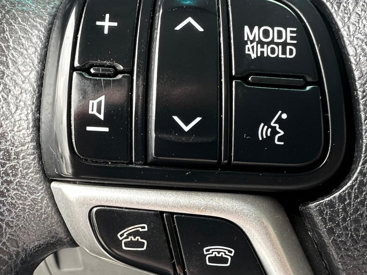 2017 Toyota Sienna 5DR 7-PASS FWD Photo