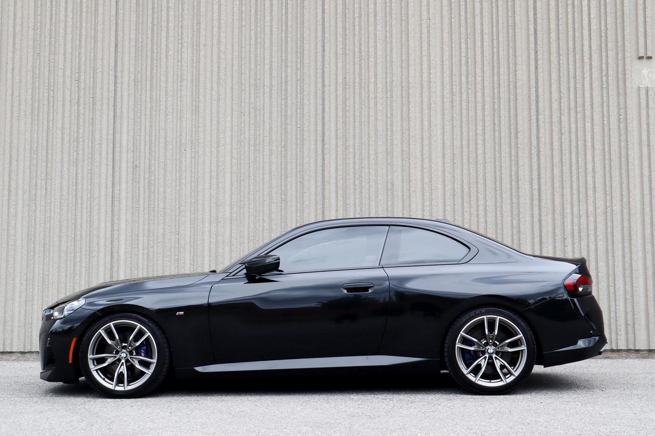 2023 BMW M240  Photo1