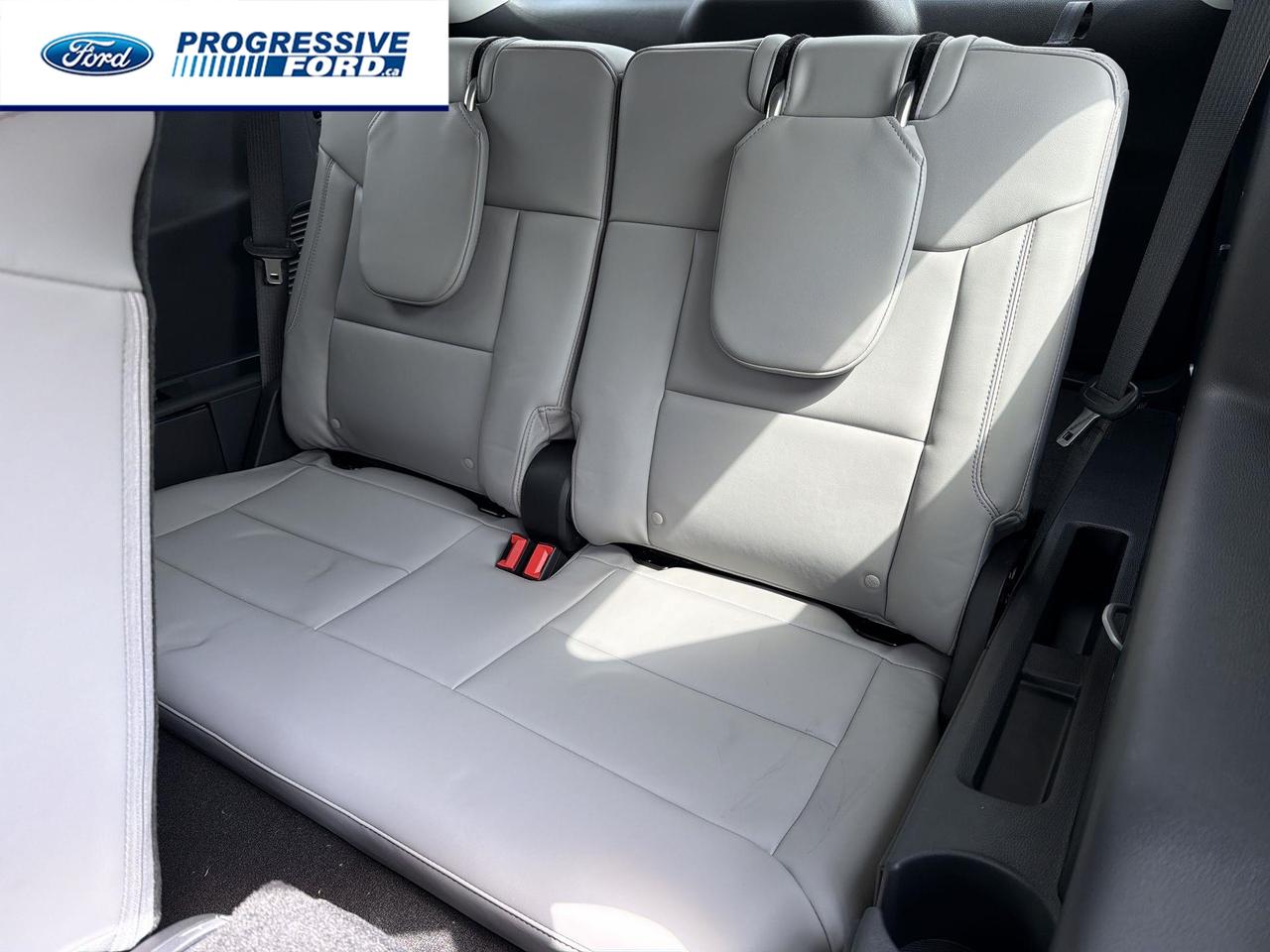 2026 Ford Explorer Active 4dr 4x4 Photo