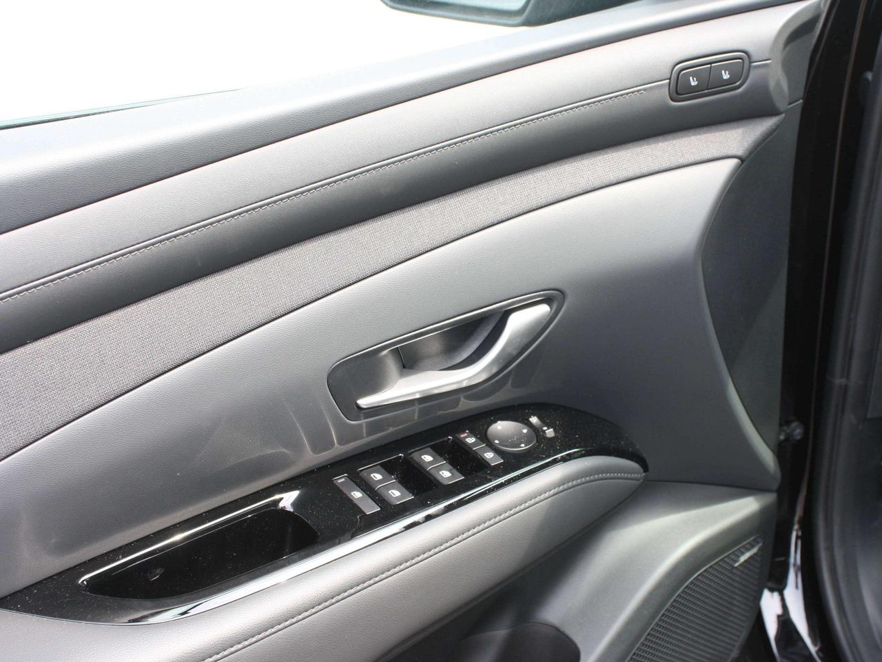 2026 Hyundai Tucson Ultimate Demo / Vent Seats / 360 Cam /Rates 1.49 Photo