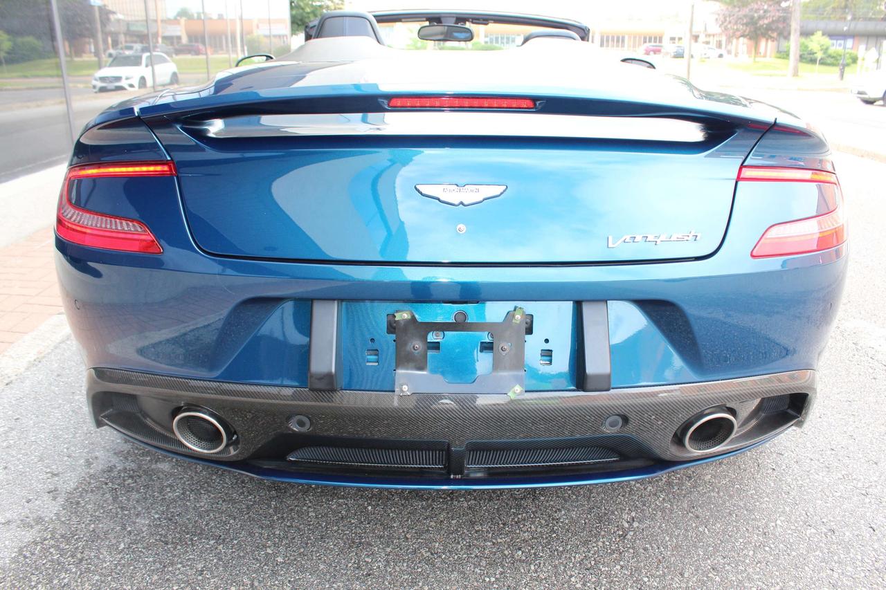 2014 Aston Martin Vanquish VOLANTE - CARBON FIBER SPORTS PKG - BANG&OLUFSEN Photo