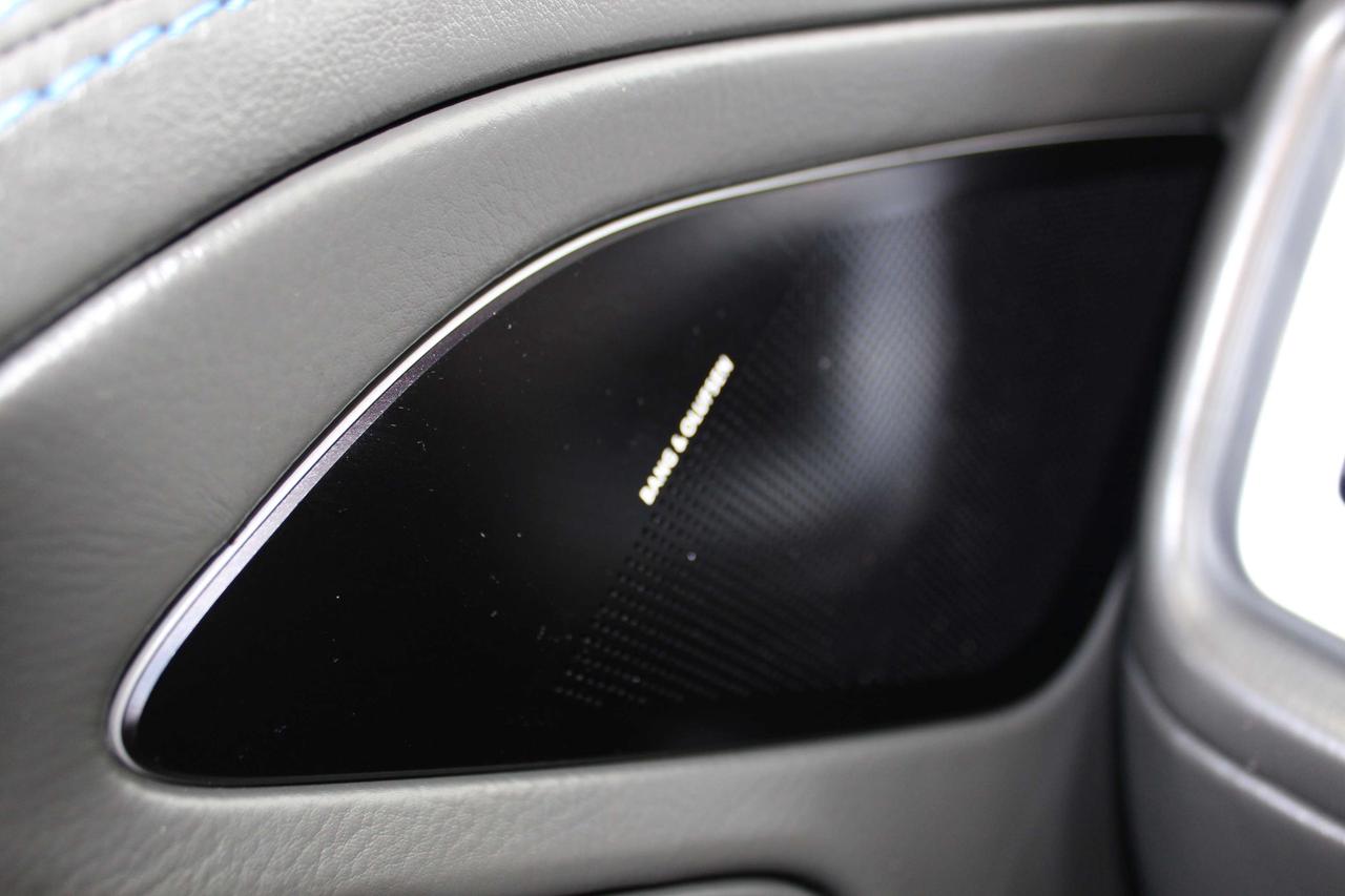 2014 Aston Martin Vanquish VOLANTE - CARBON FIBER SPORTS PKG - BANG&OLUFSEN Photo