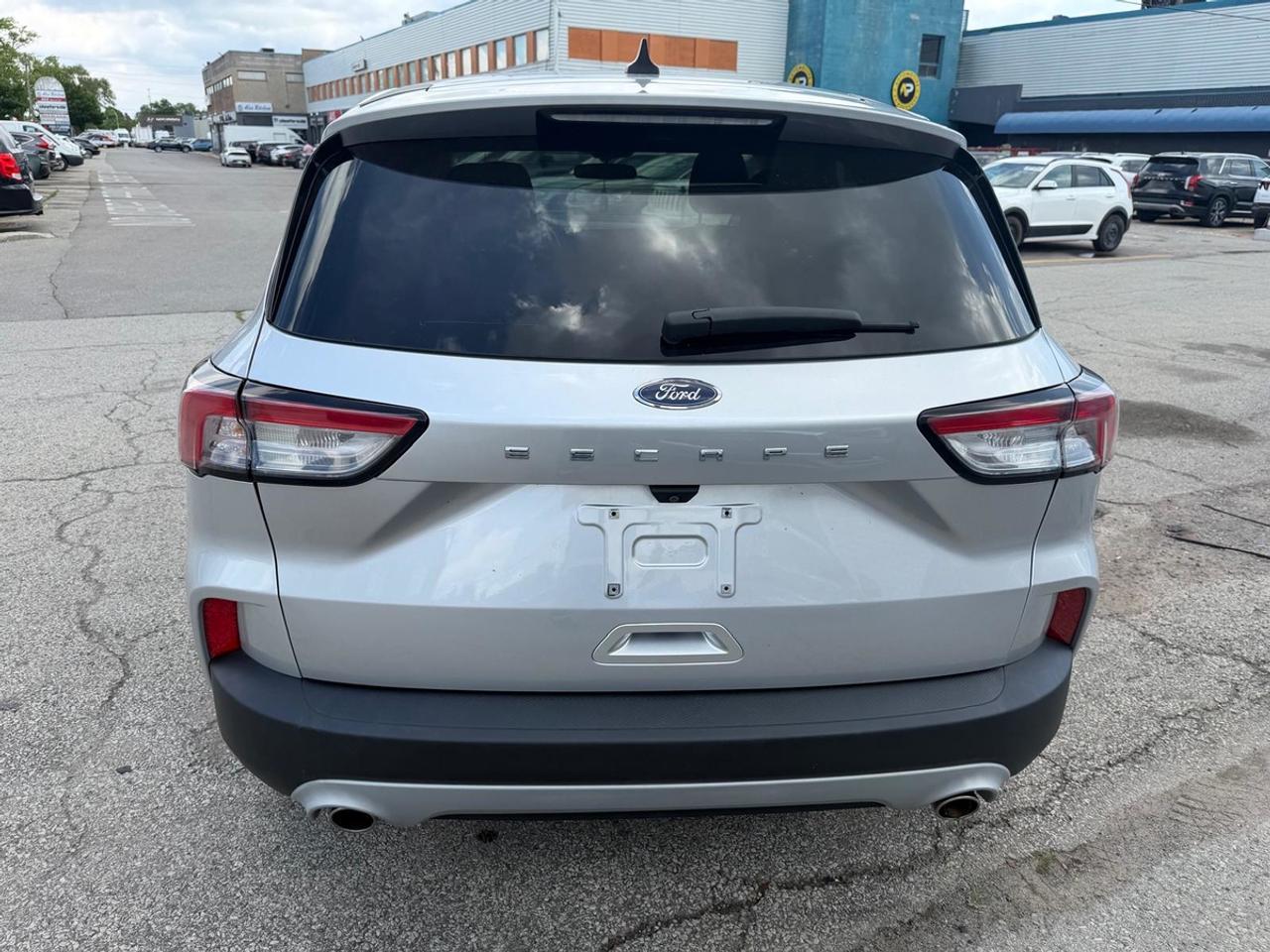 2020 Ford Escape S Photo4