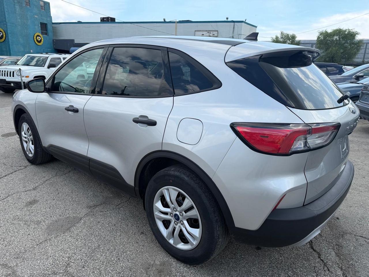 2020 Ford Escape S Photo