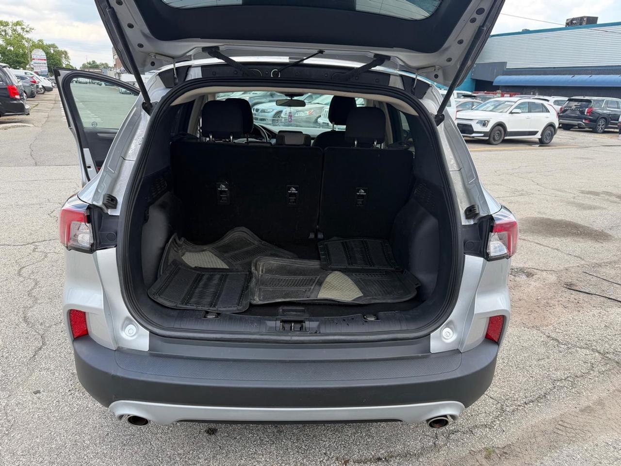 2020 Ford Escape S Photo
