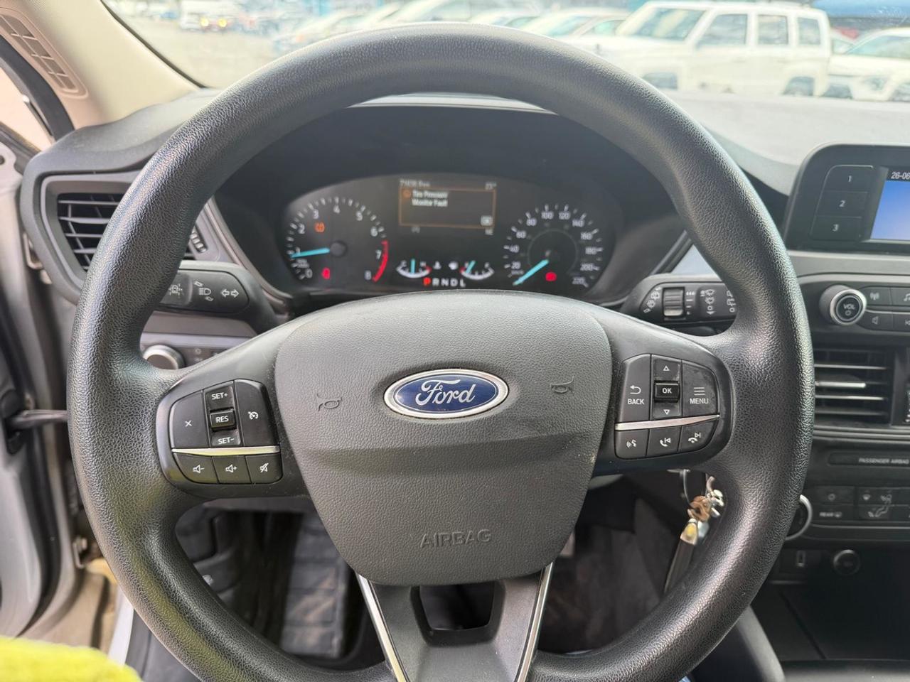 2020 Ford Escape S Photo
