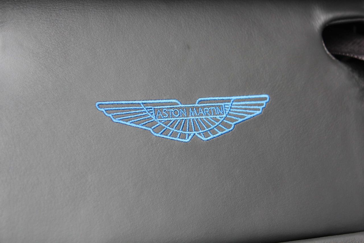 2014 Aston Martin Vanquish VOLANTE - CARBON FIBER SPORTS PKG - BANG&OLUFSEN Photo