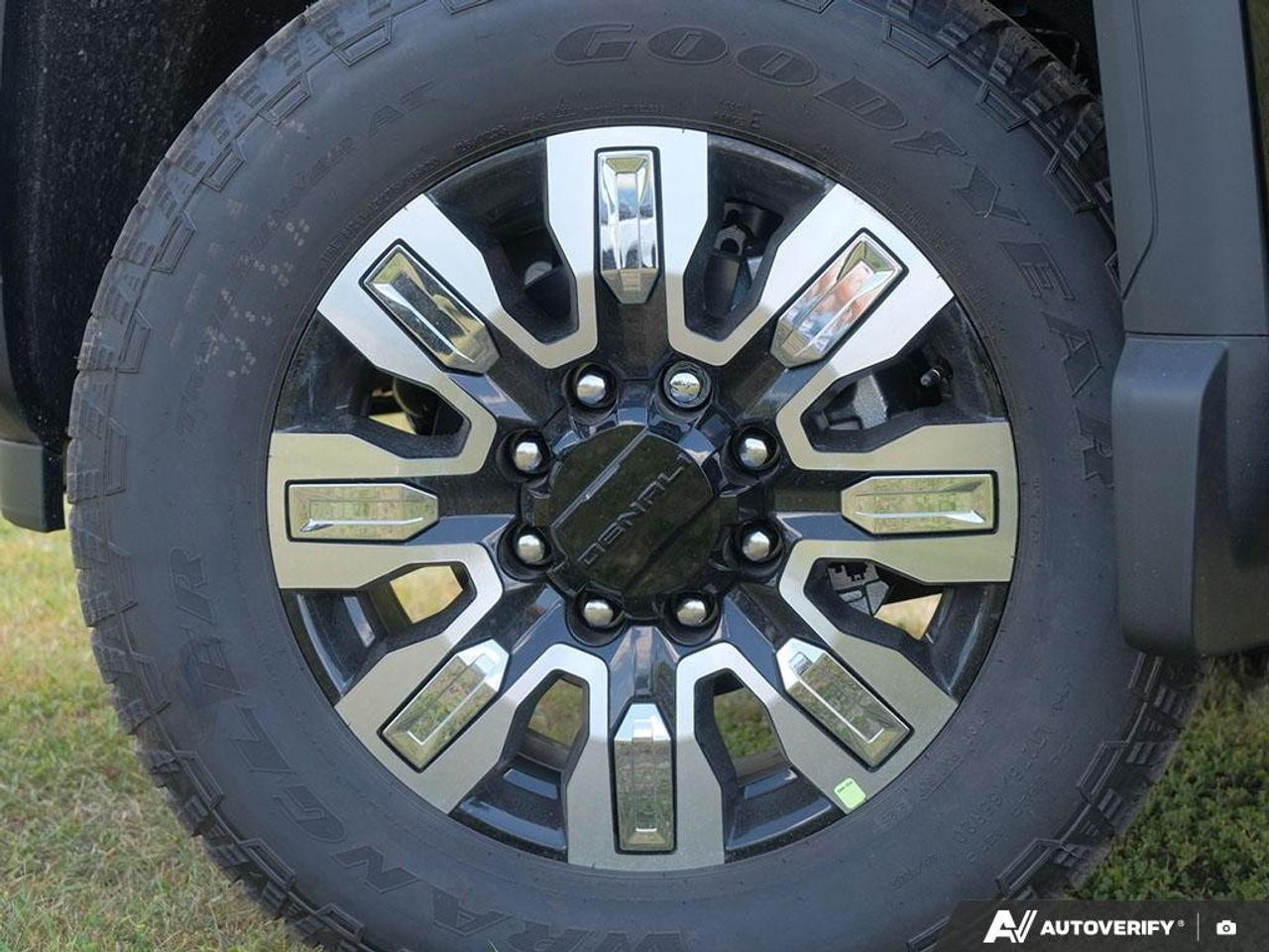 2026 GMC Sierra 3500HD 4WD Crew Cab Long Box Denali Photo