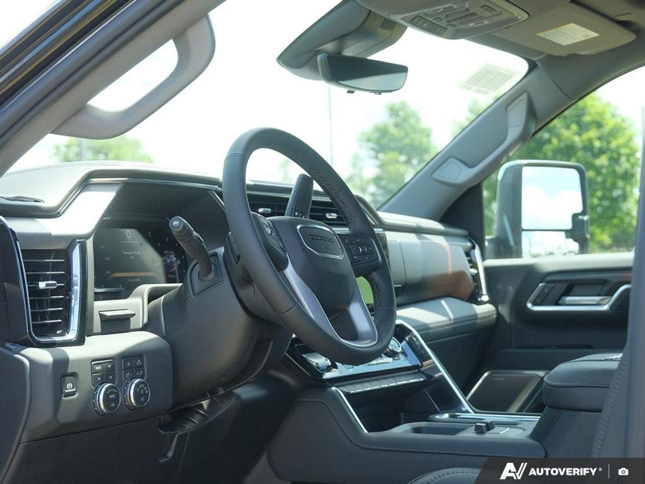 2026 GMC Sierra 3500HD 4WD Crew Cab Long Box Denali Photo