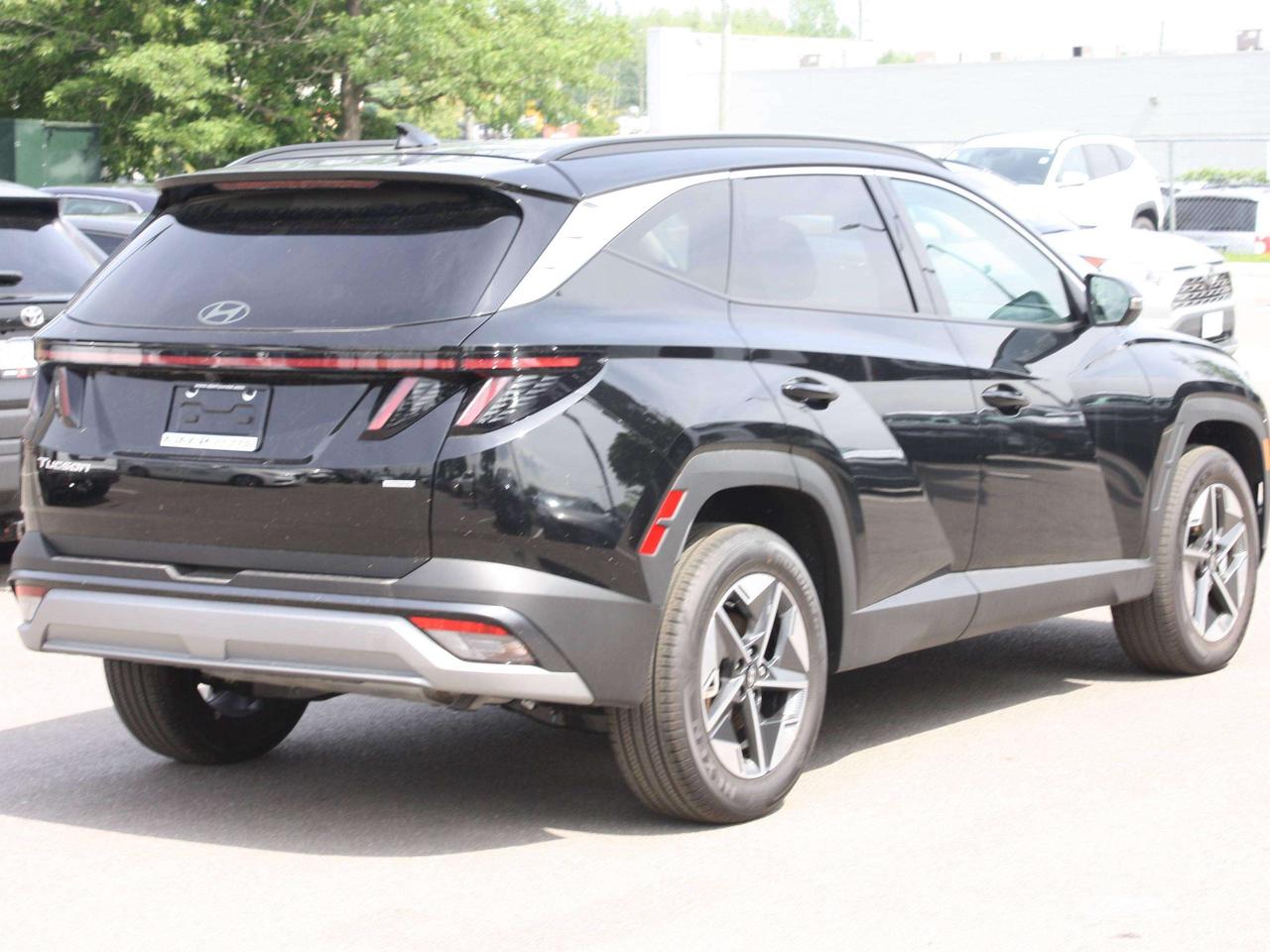 2026 Hyundai Tucson Pref AWD w-Trend Pkg/Demo/Win Tires/Rates 1.49% Photo
