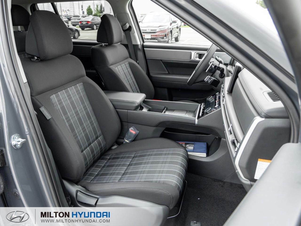 2026 Hyundai Santa Fe HEV Preferred 4dr All-Wheel Drive Photo