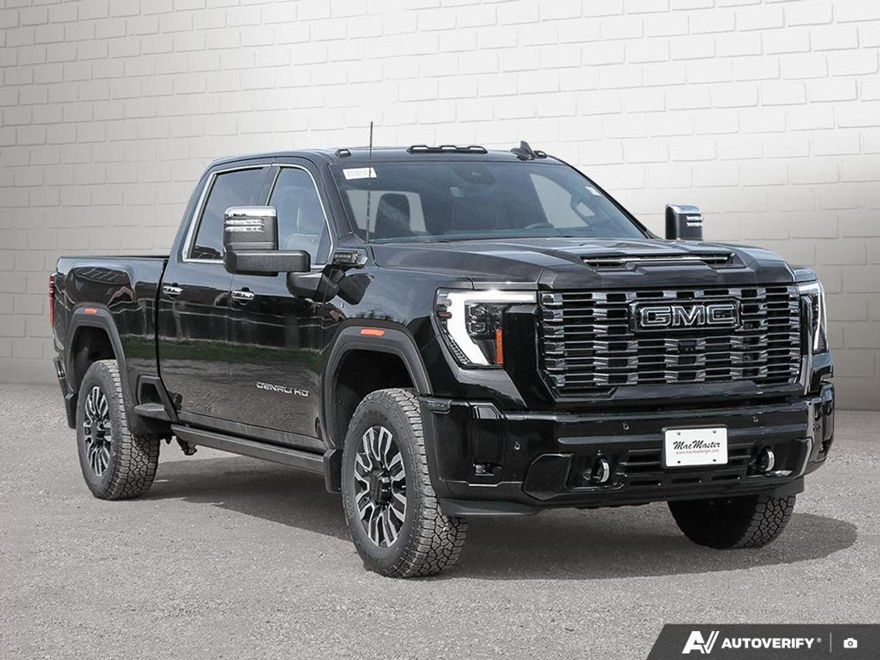 2026 GMC SIERRA 2500HD Crew Cab Standard Box 4-Wheel Drive Denali Ultimate Photo