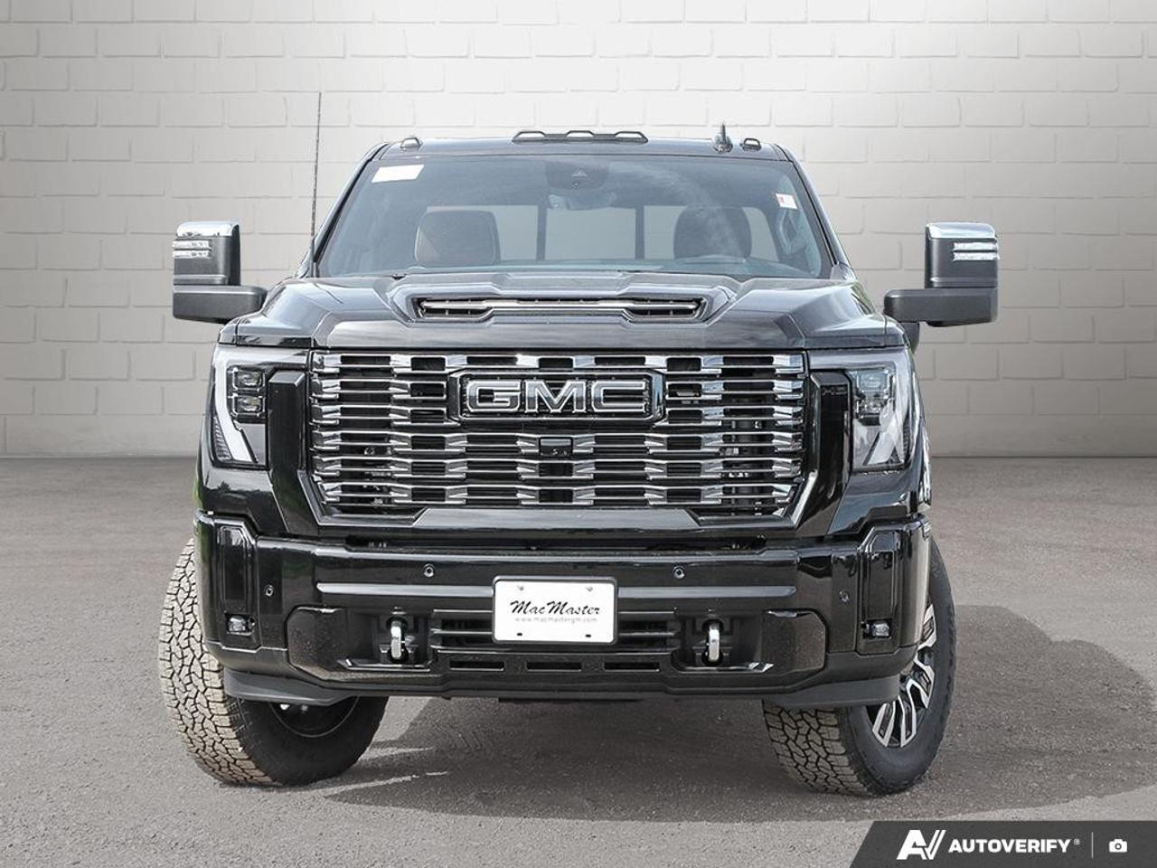 2026 GMC SIERRA 2500HD Crew Cab Standard Box 4-Wheel Drive Denali Ultimate Photo