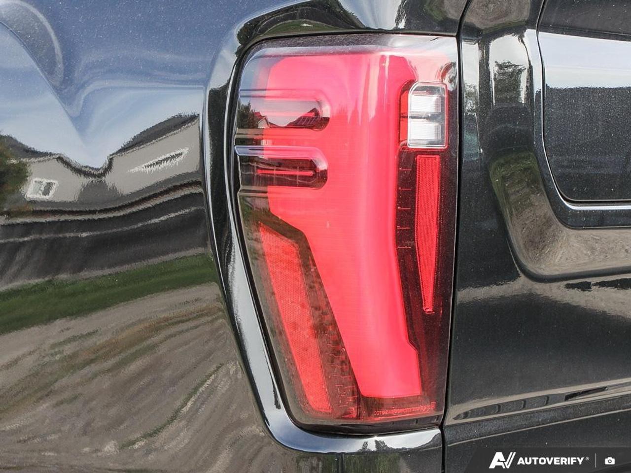 2026 GMC SIERRA 2500HD Crew Cab Standard Box 4-Wheel Drive Denali Ultimate Photo