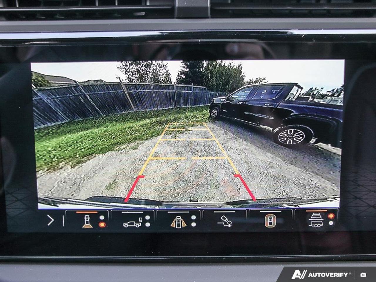 2026 GMC SIERRA 2500HD Crew Cab Standard Box 4-Wheel Drive Denali Ultimate Photo