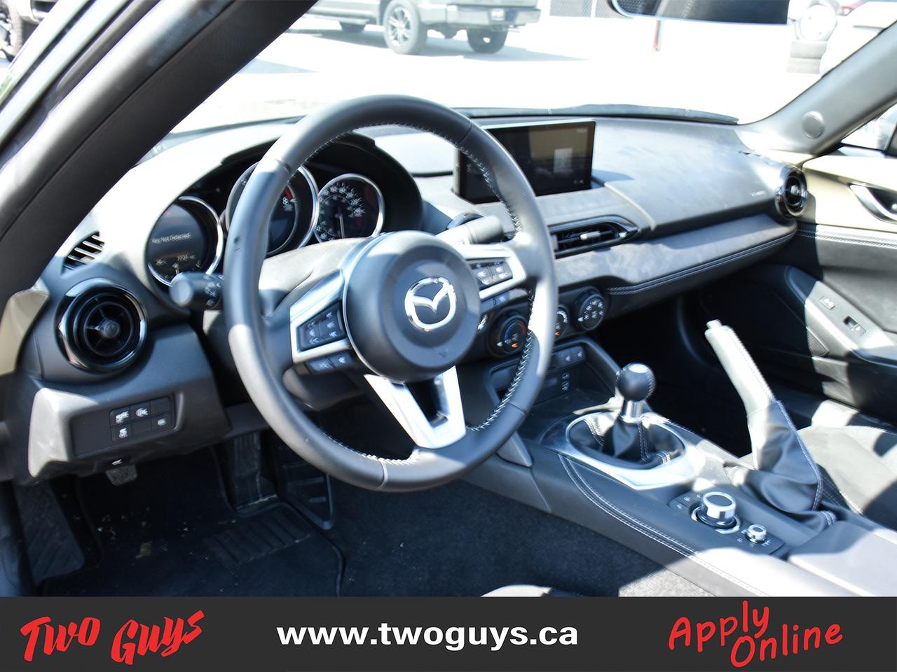 2024 Mazda MX-5 GS-P Back Up Camera Photo