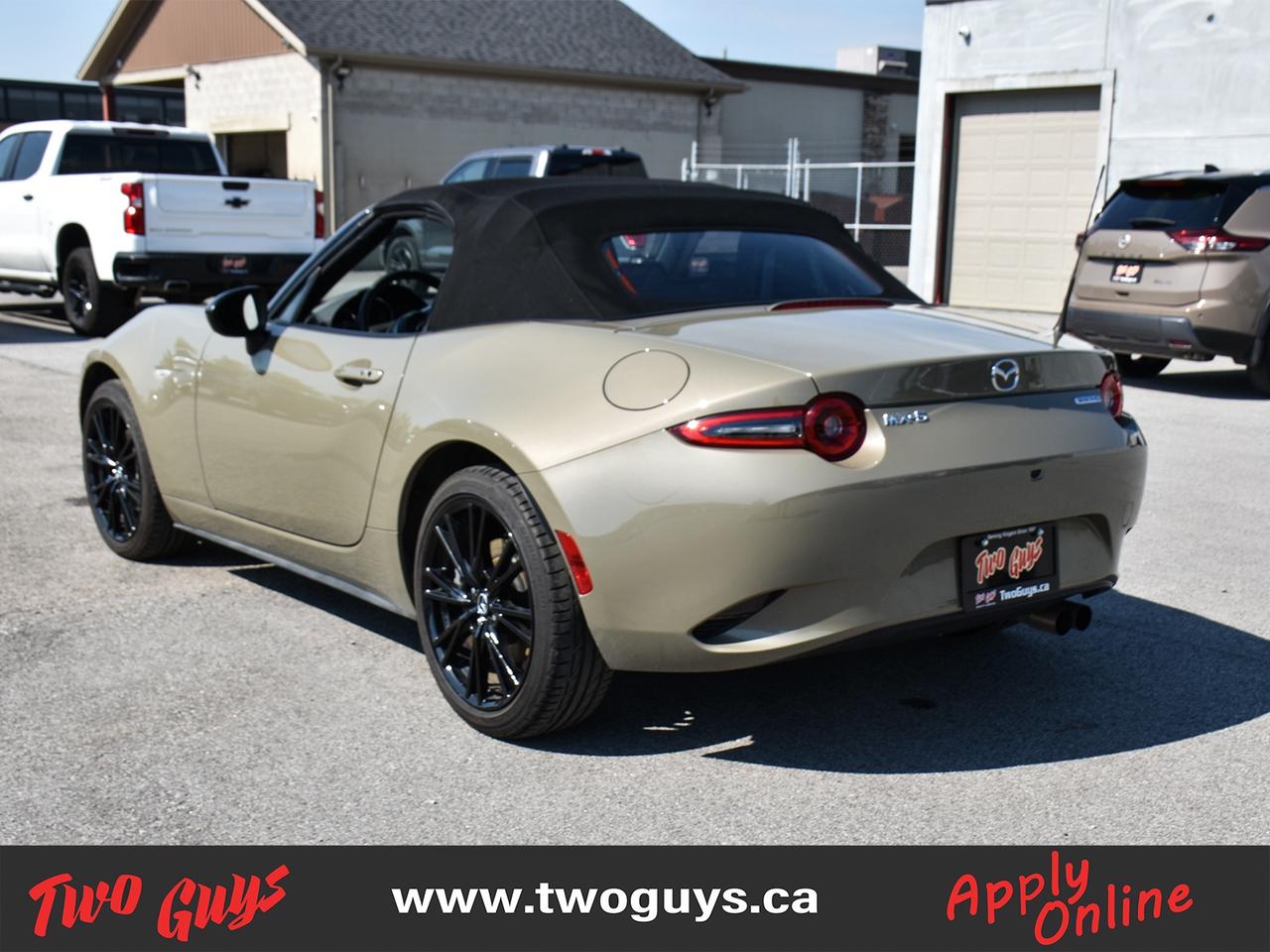 2024 Mazda MX-5 GS-P Back Up Camera Photo