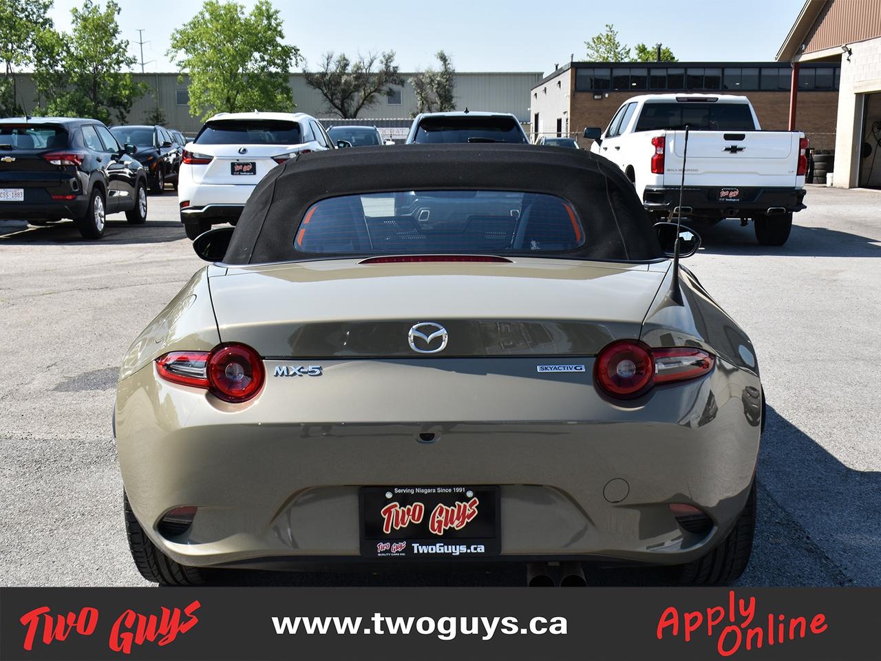 2024 Mazda MX-5 GS-P Back Up Camera Photo