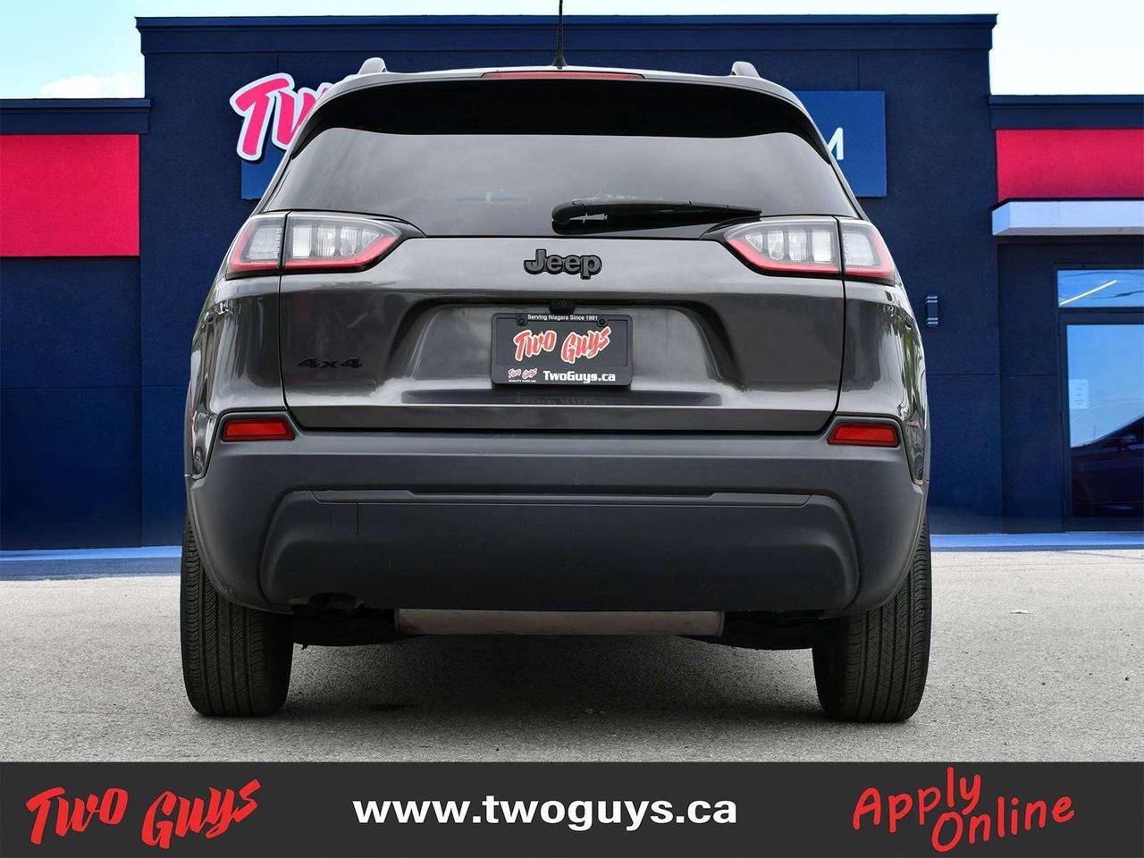 2019 Jeep Cherokee Altitude 4x4 Nav Back Up Camera Photo