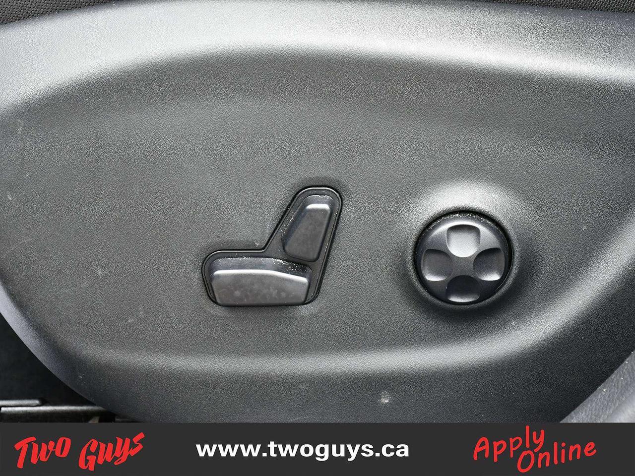 2019 Jeep Cherokee Altitude 4x4 Nav Back Up Camera Photo