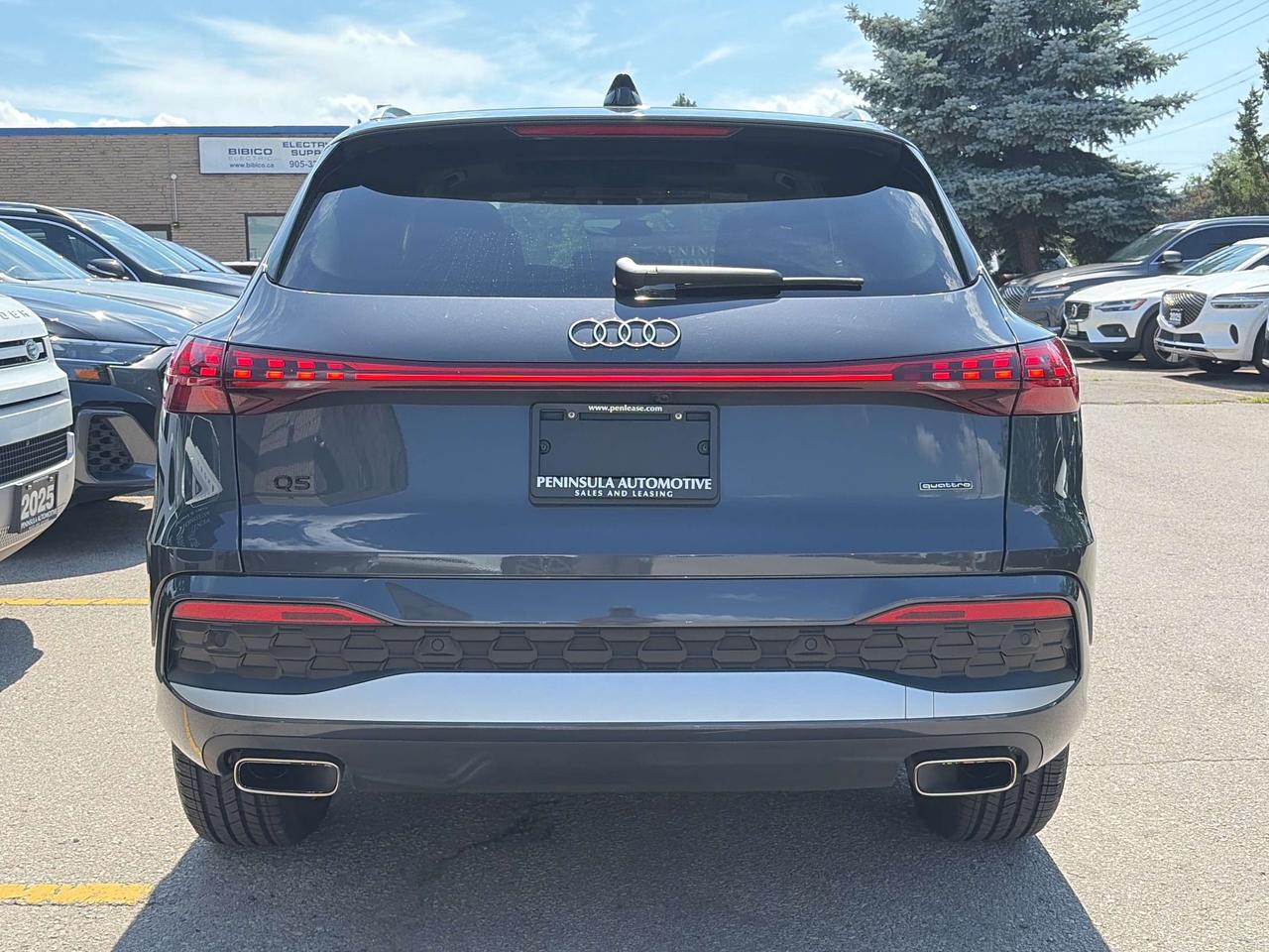 2025 Audi Q5 4 NEW TIRES, AMBIENT LIGHT, PANOROOF, CARPLAY Photo