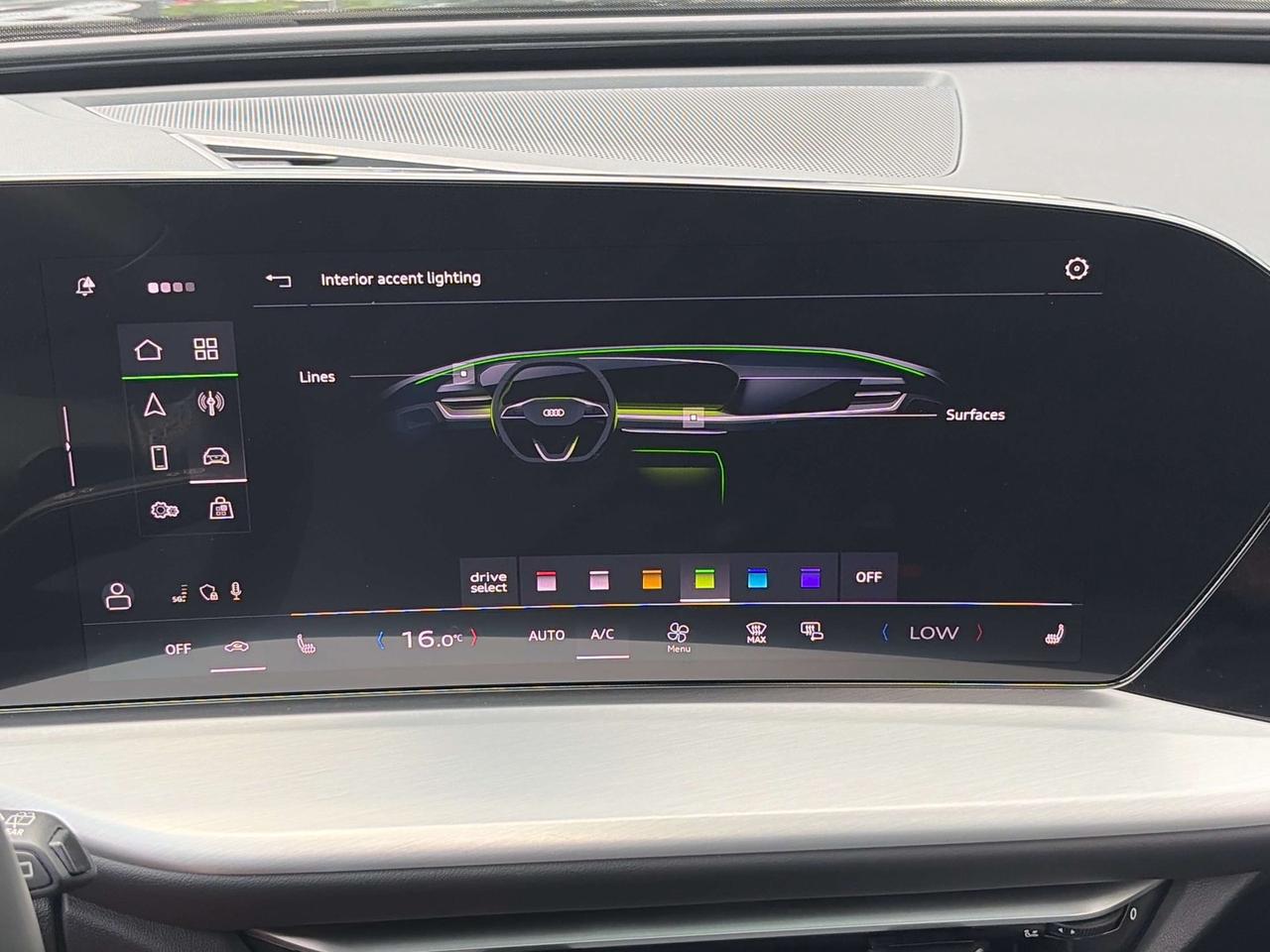 2025 Audi Q5 4 NEW TIRES, AMBIENT LIGHT, PANOROOF, CARPLAY Photo4