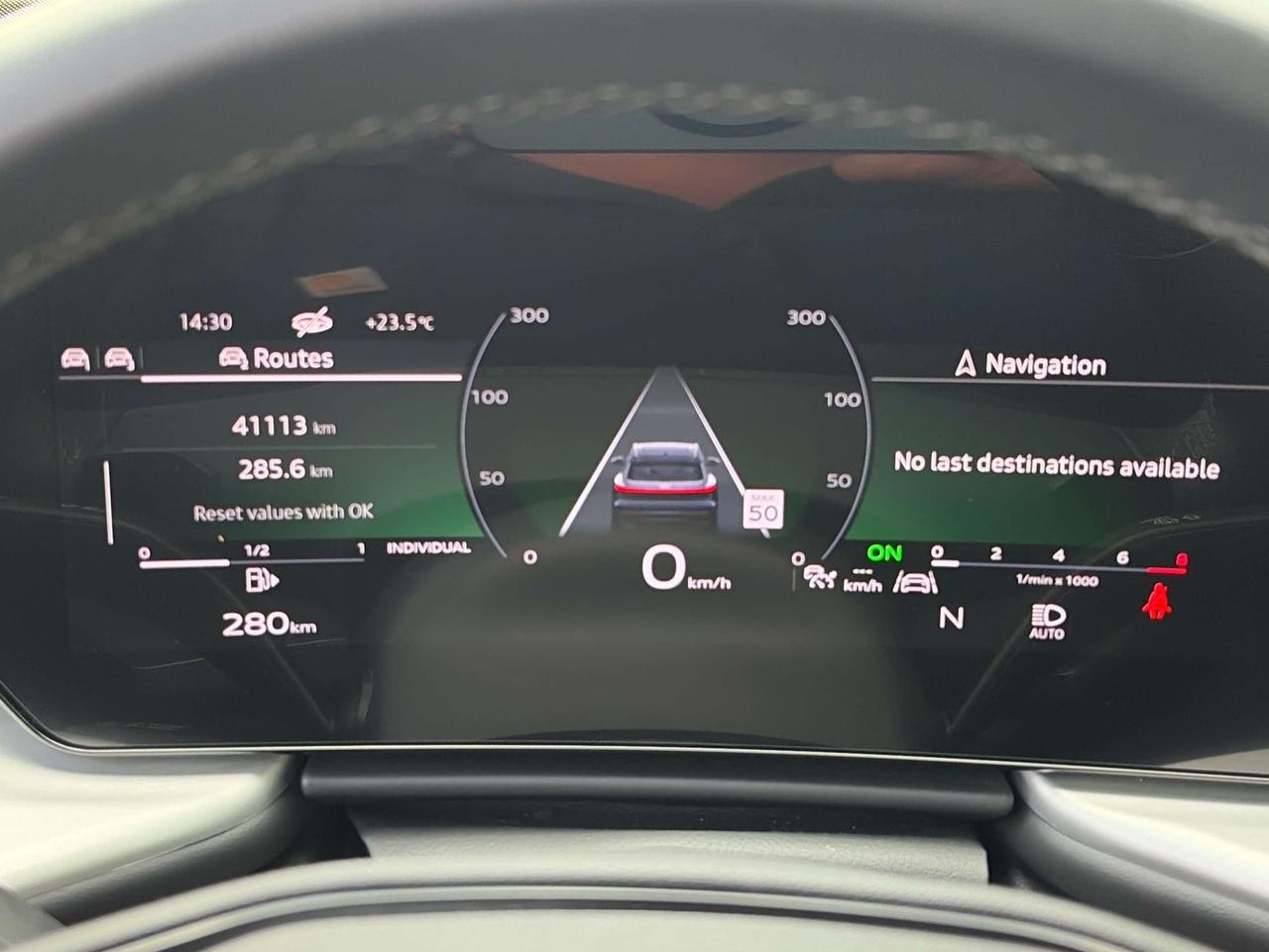 2025 Audi Q5 4 NEW TIRES, AMBIENT LIGHT, PANOROOF, CARPLAY Photo