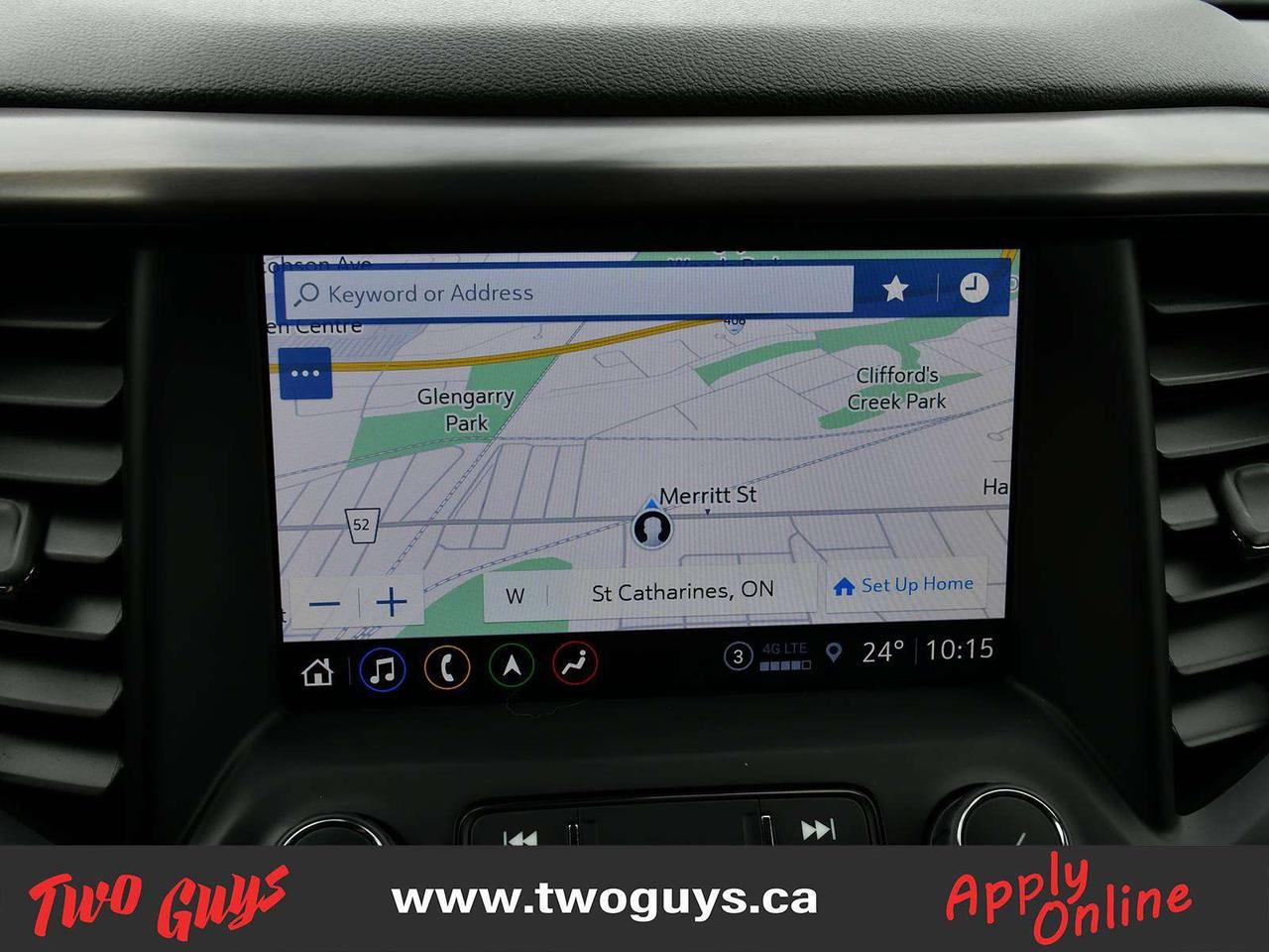 2022 GMC Acadia AT4 3.6L   Htd Cooled Leather   Nav   SkyScape Roo Photo