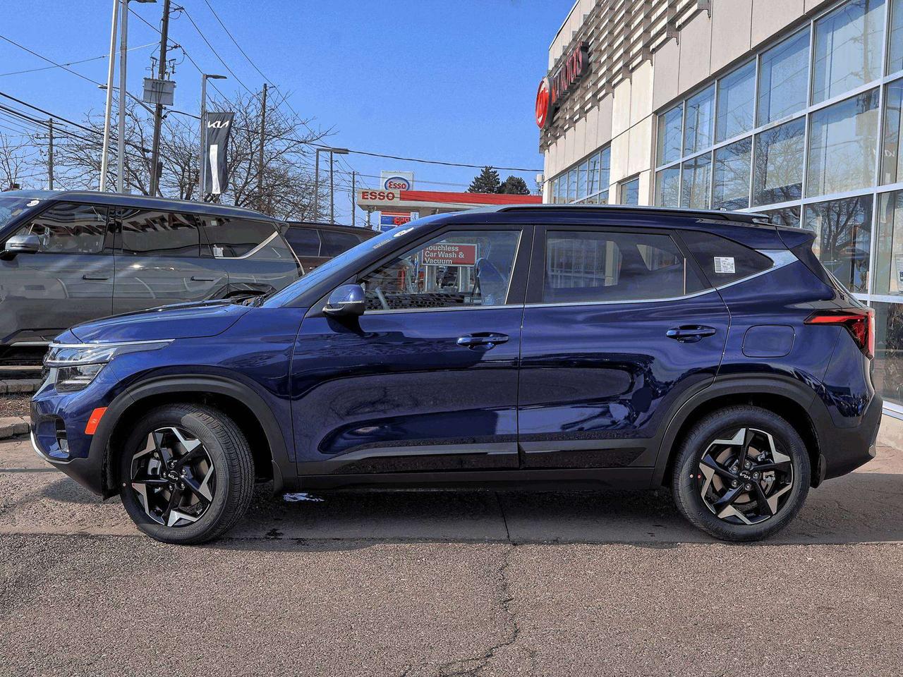 2026 Kia Seltos EX Premium   Pwr Liftgate   Cooled & Memory Seat Photo