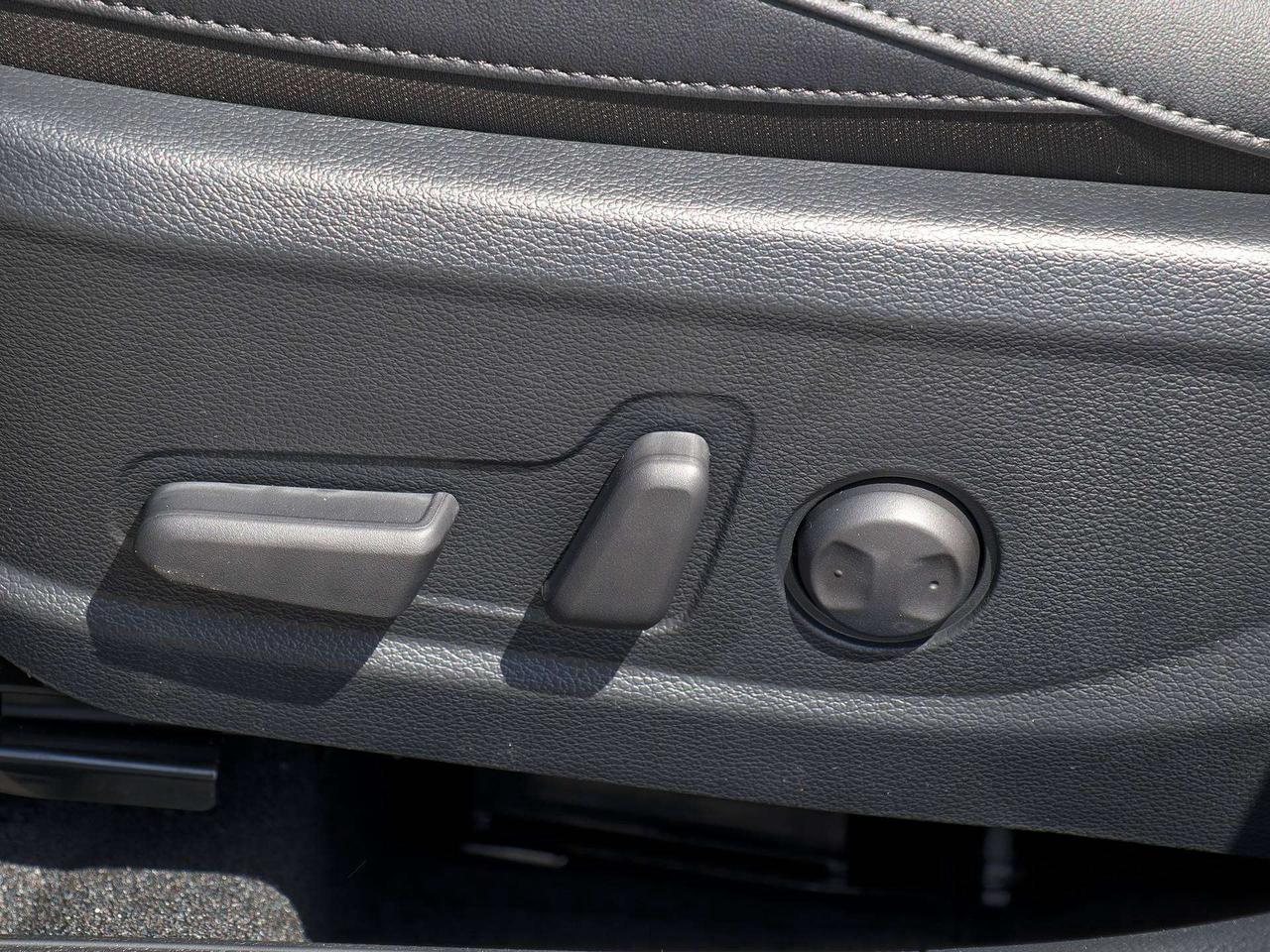 2026 Kia Seltos EX Premium   Pwr Liftgate   Cooled & Memory Seat Photo