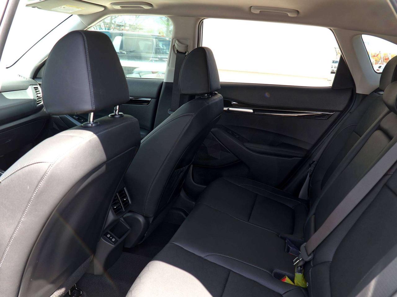 2026 Kia Seltos EX Premium   Pwr Liftgate   Cooled & Memory Seat Photo