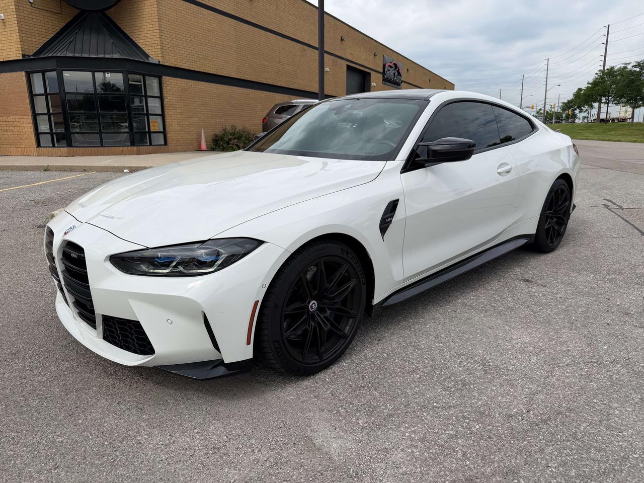 2023 BMW M4 RWD 6 SPEED 1 OWNER CLEAN CARFAX FULL SERVICE HIST Photo1