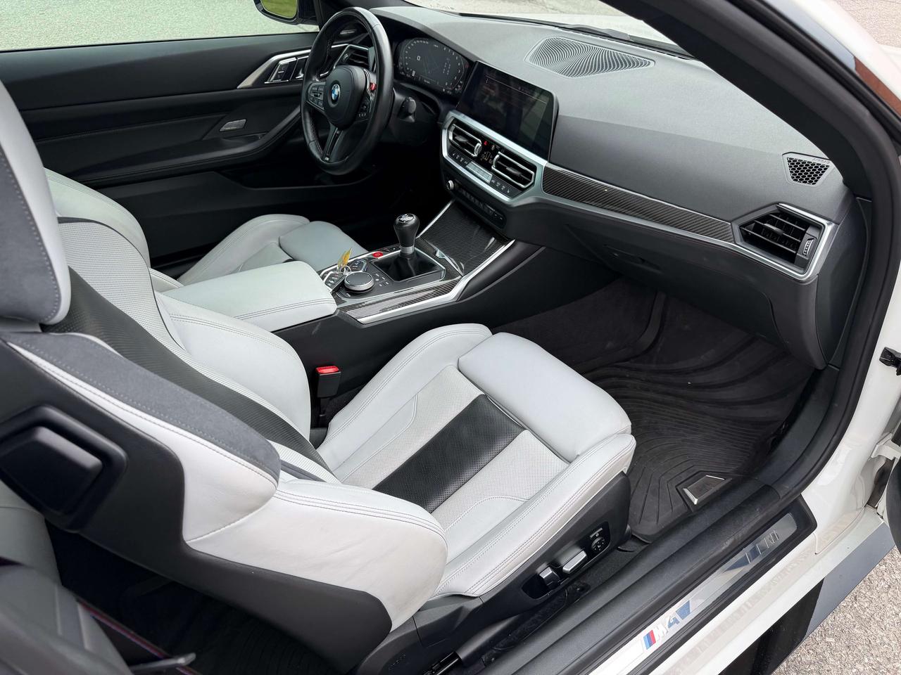 2023 BMW M4 RWD 6 SPEED 1 OWNER CLEAN CARFAX FULL SERVICE HIST Photo
