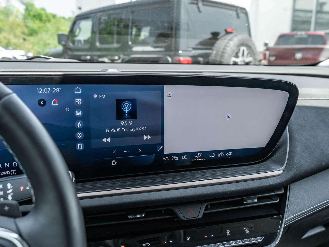 2024 Buick Envision AWD 4dr Sport Touring Photo
