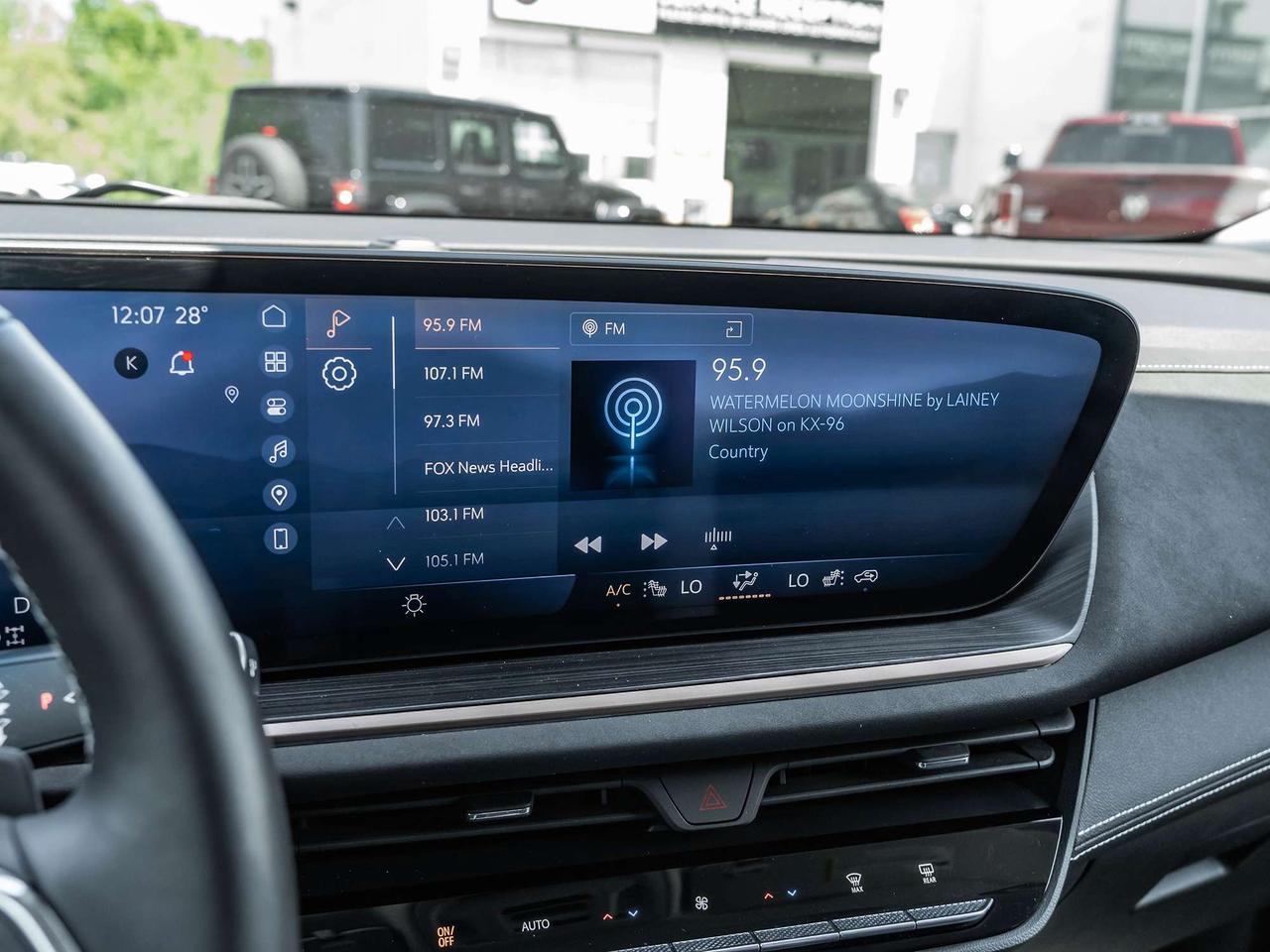2024 Buick Envision AWD 4dr Sport Touring Photo